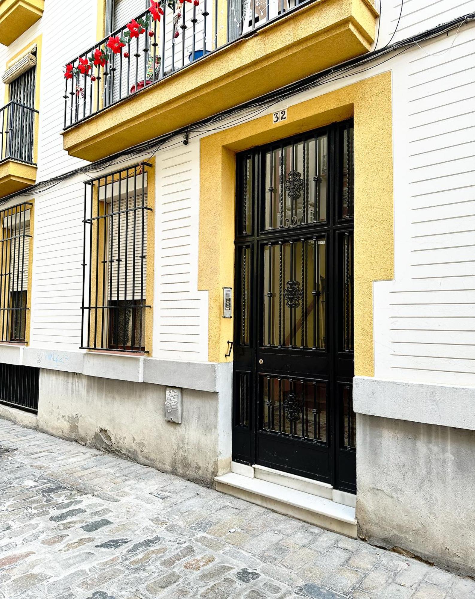 Apartamento Acogedor Alameda Sevilla Bagian luar foto